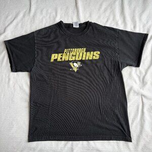 NHL Pittsburgh Penguins Logo Graphic T-Shirt by Jerzees Men's Size XL X-Large